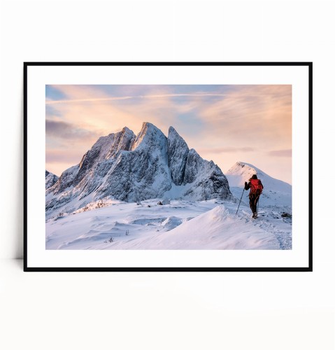 Plakat ZIMOWY PASTELOWY PEJZAŻ Z GÓRAMI no.1 poziomy z marginesem.jpg