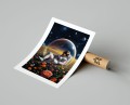 Plakat ASTRONAUTA W KWIATACH z marginesem T.jpg