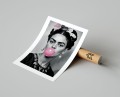Plakat FRIDA Bubble Gum no.1 z marginesem t.jpg