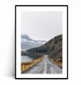 Plakat ISLANDIA Droga przez góry z marginesem.jpg