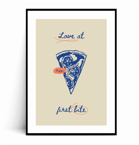 Plakat PIZZA LOVE AT FIRST BITE Ilustrowany z marginesem.jpg
