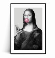 Plakat MONA LISA ZE SMARTFONEM Bubble Gum z marginesem Czarno-biały plakat przedstawiający portret Mony Lisy, która trzyma w ręku smartfon i dmucha dużą, jaskraworóżową bańkę z gumy balonowej.