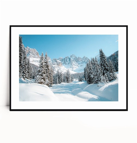 Plakat ZIMOWY KRAJOBRAZ Z GÓRAMI poziomy z marginesem.jpg