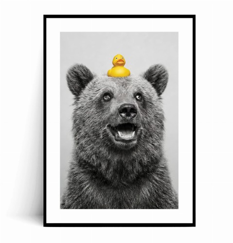 Plakat ZABAWNY NIEDŹWIADEK Z GUMOWĄ KACZUSZKĄ z marginesem.jpg